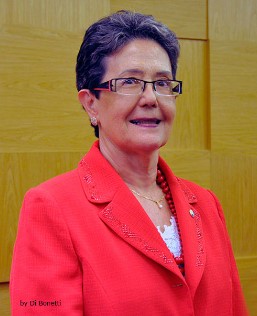 frances de azevedo f4e05